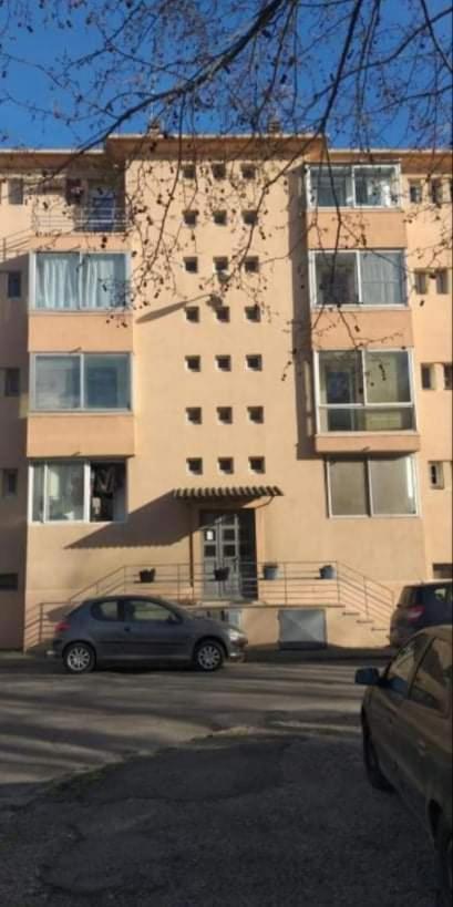 Appartement Aux Alyscamps 2, Climatisation, Wifi, Parking 阿爾勒 外观 照片