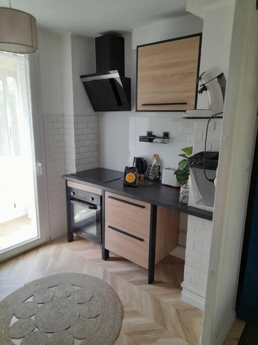 Appartement Aux Alyscamps 2, Climatisation, Wifi, Parking 阿爾勒 外观 照片